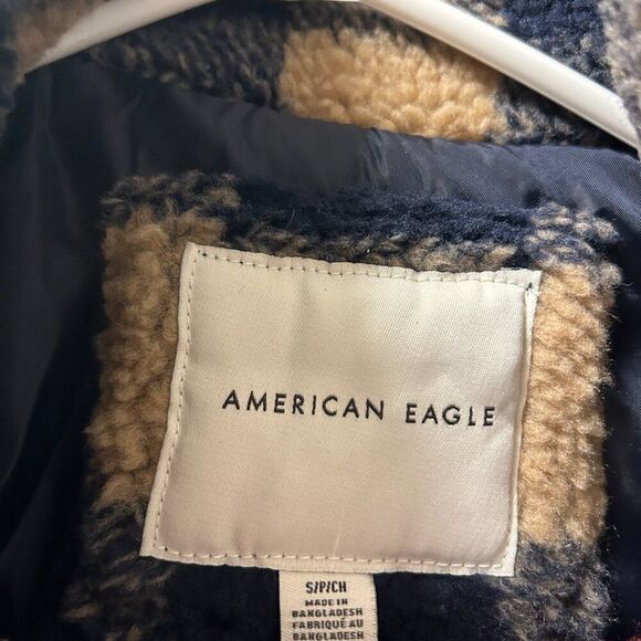 NWT American Eagle Checkered Zip-Up Sherpa Shacket - Picture 7 of 11